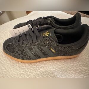 Adidas Samba OG Women's Shoes in Black and Gold